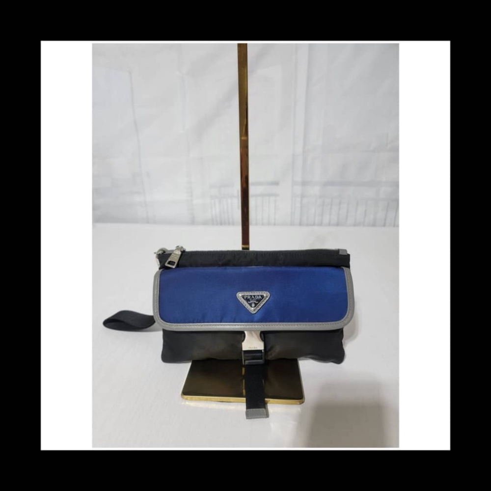 Authentic PRADA MILANO NYLON CLUTCH/WRISTLET BLUE/BLACK/GREY
